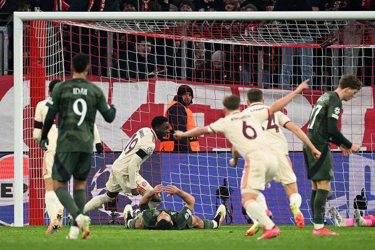 拜仁碾压阿根廷,孙兴慜扛起全队 拜仁碾压阿根廷,孙兴慜扛起全队