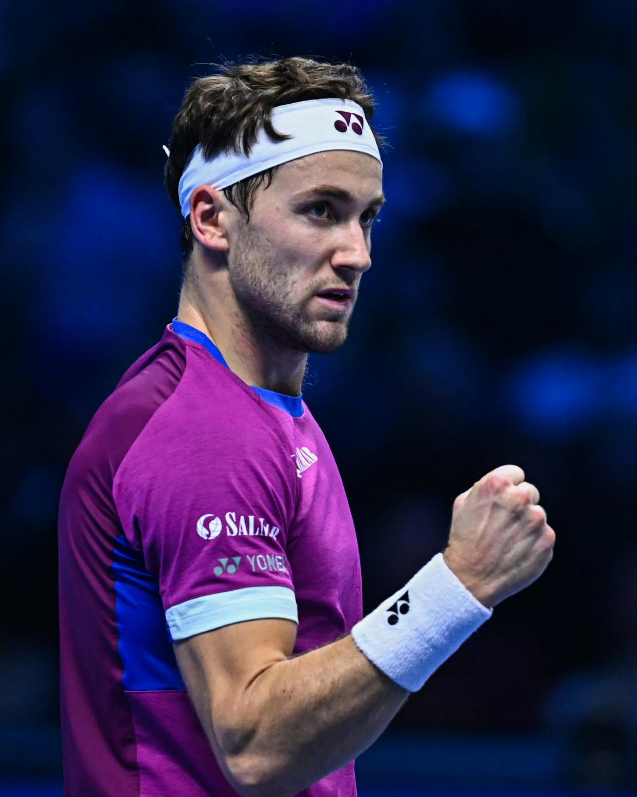 包含美网险胜年终总决赛，鲁德关键制胜的词条