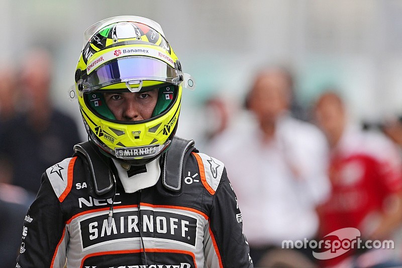 雷诺车队绝杀哈斯车队，佩雷兹统治全场